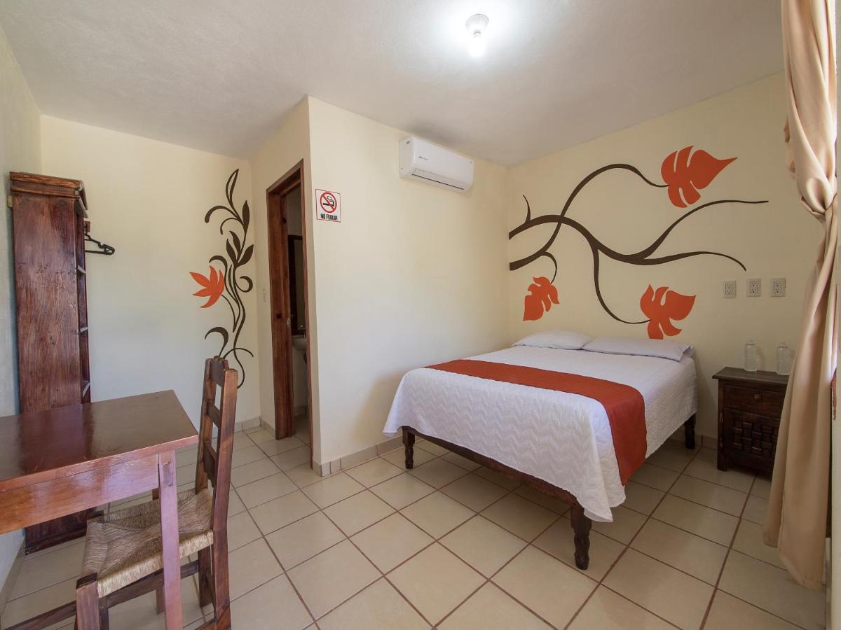 Hotel Y Restaurante Villas Del Sol Jalpan de Serra Eksteriør billede