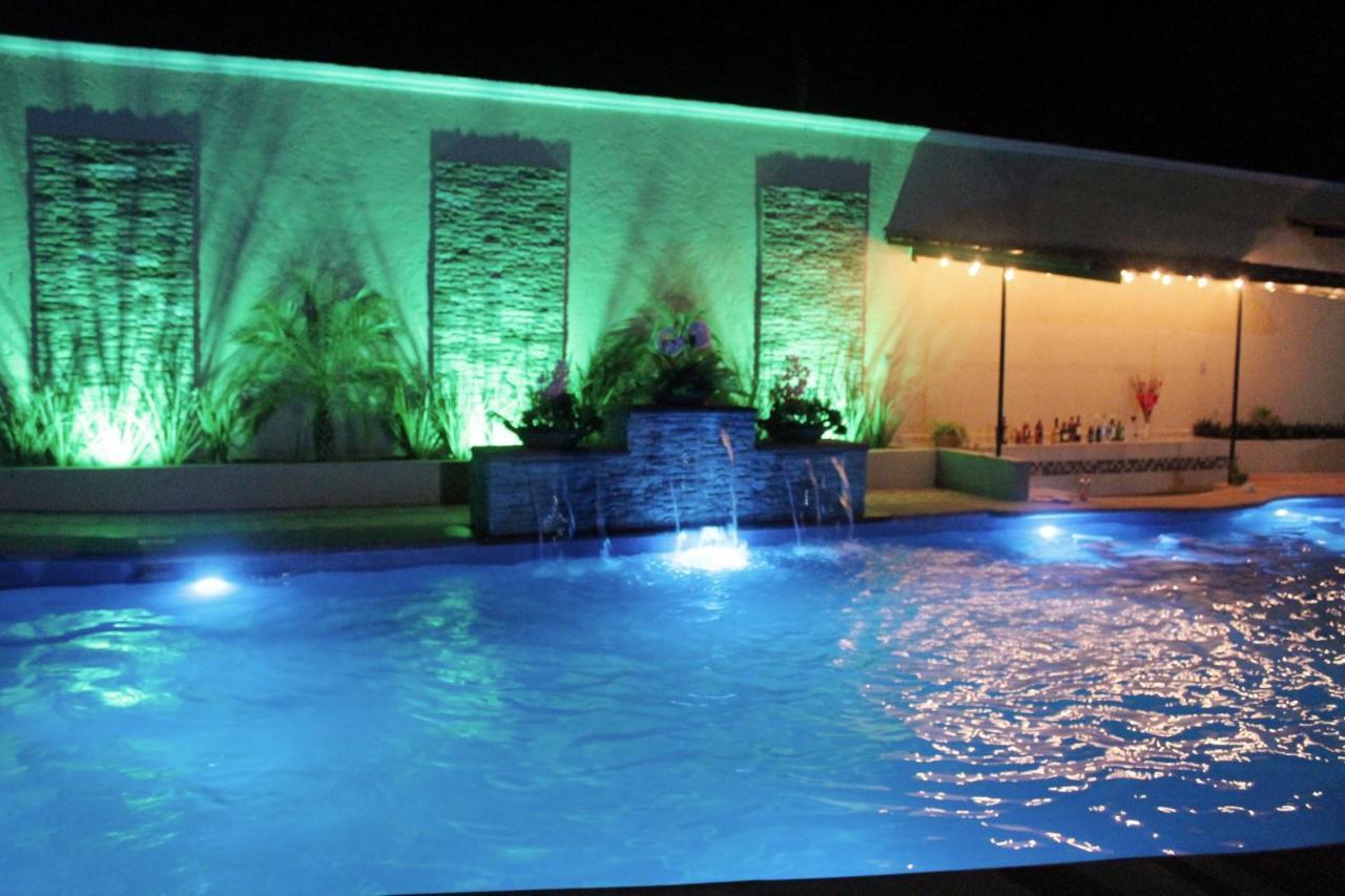 Hotel Y Restaurante Villas Del Sol Jalpan de Serra Eksteriør billede